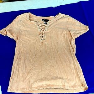 Forever 21 / T-shirt / color Salmon / Size M